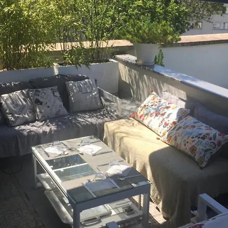 Chic Pres De La Defense A 30 Mn Des Champs Elysees Apartment Bezons
